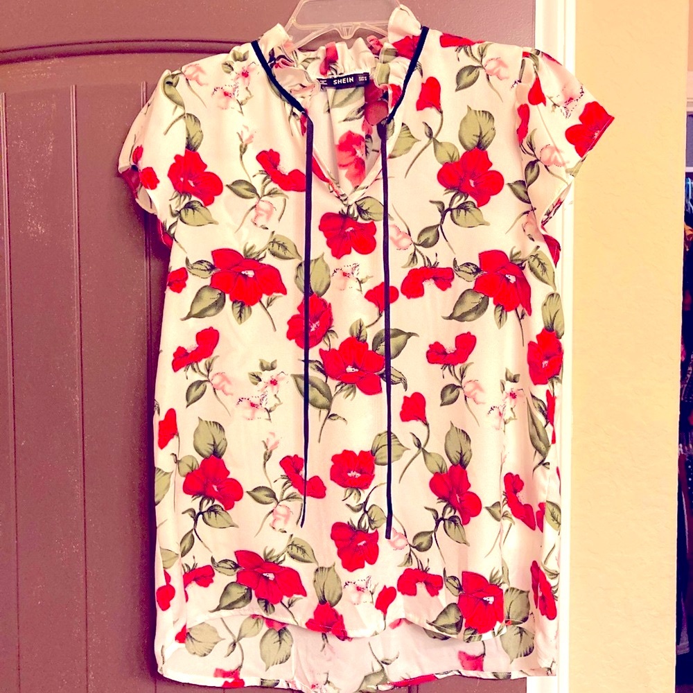 SHEIN top